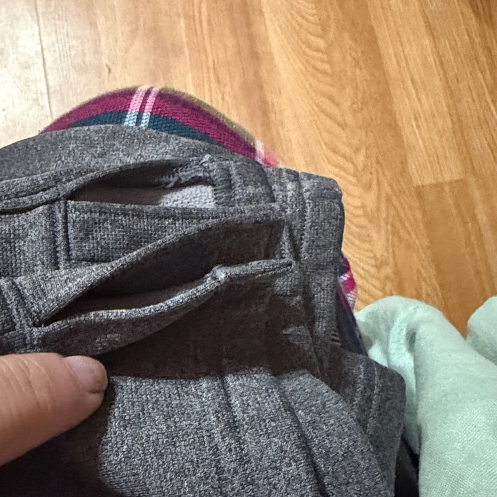 Under Armour Gray Wide Leg Fleece Sweatpants Women’s s/m - Picture 3 of 4
